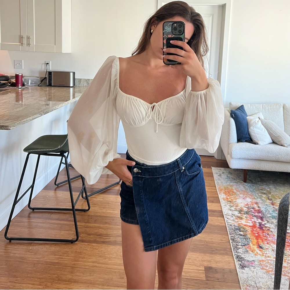 Sabo Skirt White Top